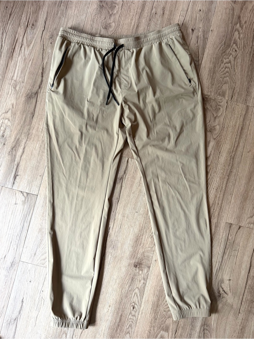 UNRL Men's XL Lightweight Khaki Joggers with Drawstring